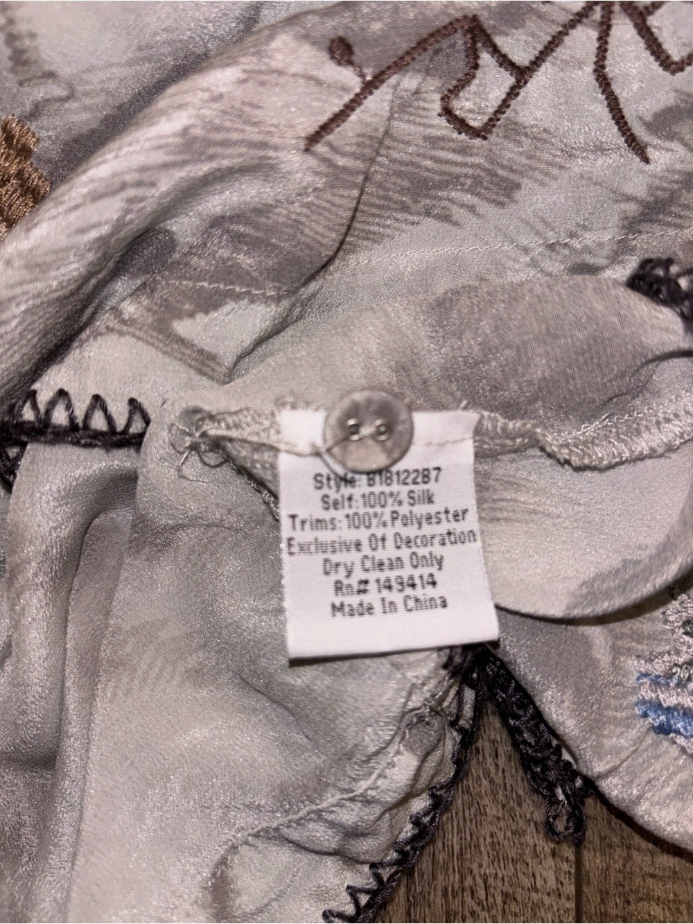 Johnny Was Biya Silk Embroidered Top - Picture 4 of 5